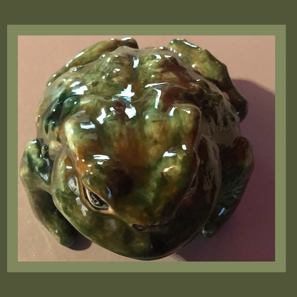 Vintage Collector Hand Painted Glazed Ceramic Toad - Picture 6 of 6